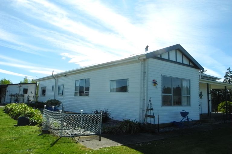 Photo of property in 14 Studholme Settlement Road, Waimate, 7979