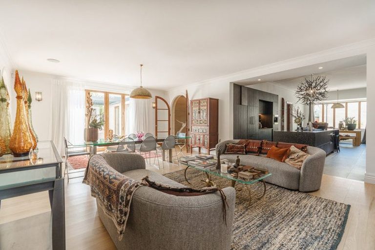 Photo of property in 29 Garden Road, Merivale, Christchurch, 8014