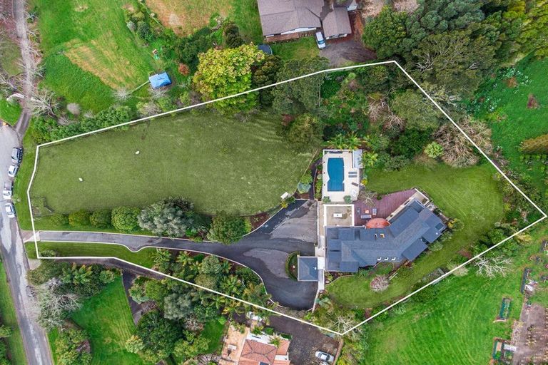 Photo of property in 9 Tiffany Close, Totara Park, Auckland, 2019