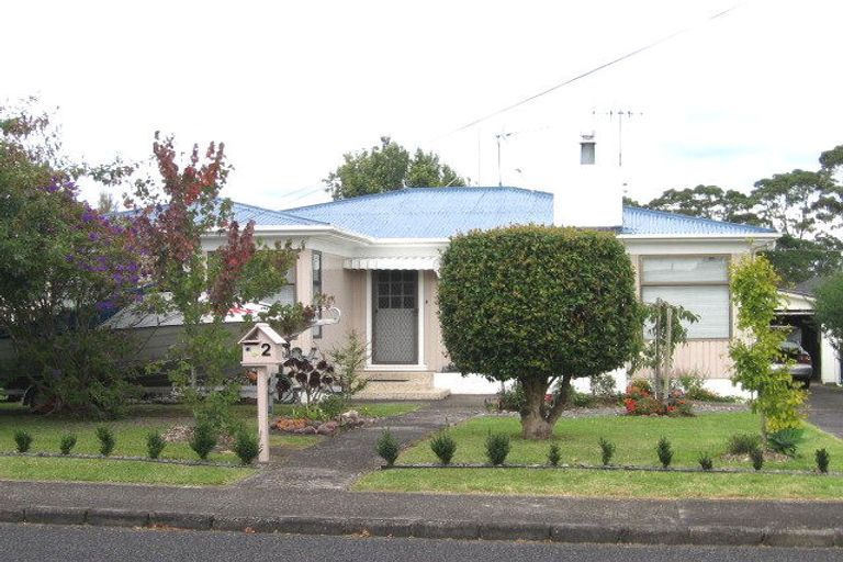 Photo of property in 2 Lochinver Road, Papatoetoe, Auckland, 2025
