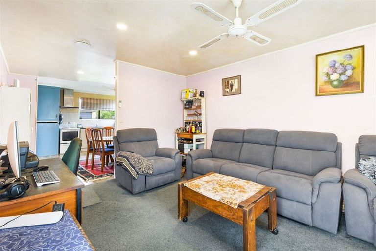 Photo of property in 41 Urlich Drive, Ranui, Auckland, 0612