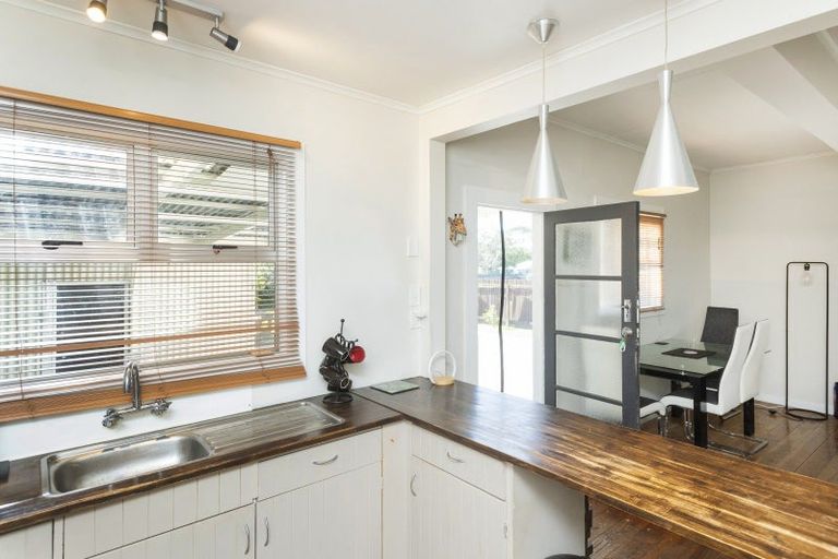 Photo of property in 19 Scott Street, Elgin, Gisborne, 4010