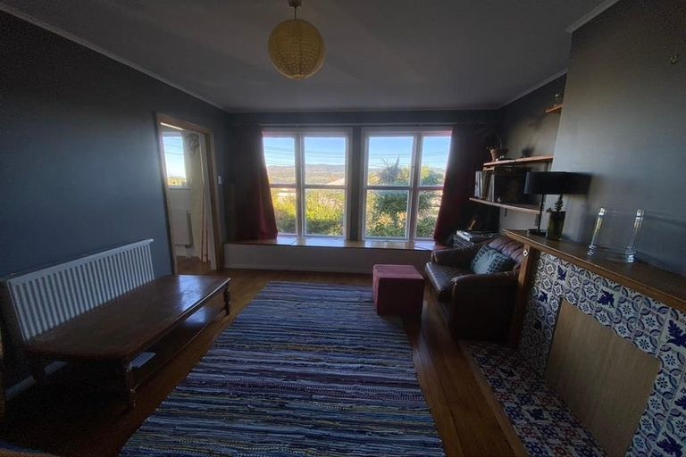 Photo of property in 19a Kekerenga Street, Strathmore Park, Wellington, 6022