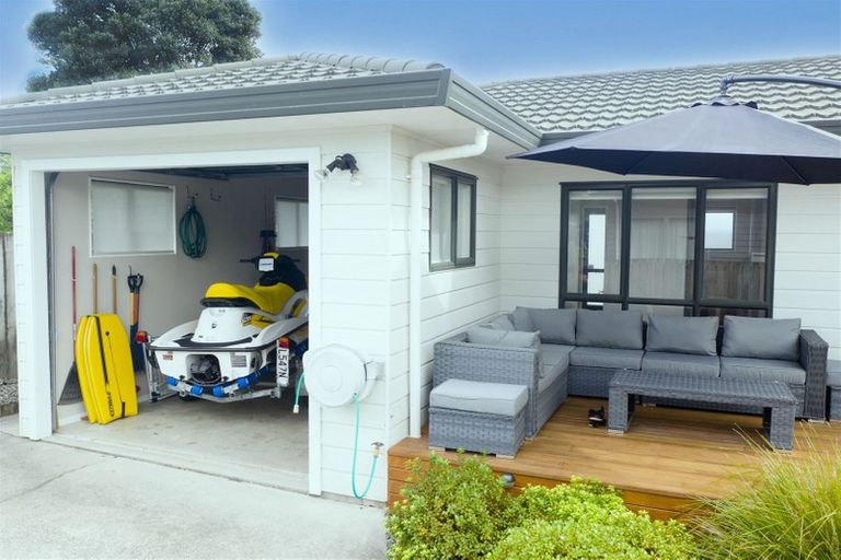Photo of property in 207b The Square, Whangamata, 3620