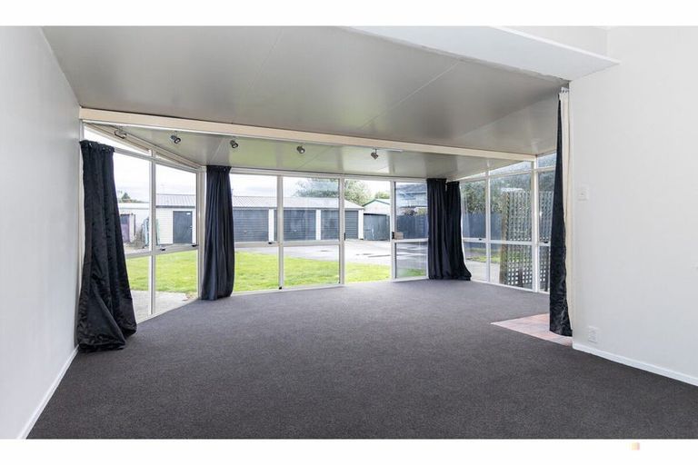 Photo of property in 6 Michael Street, Waimate, 7924