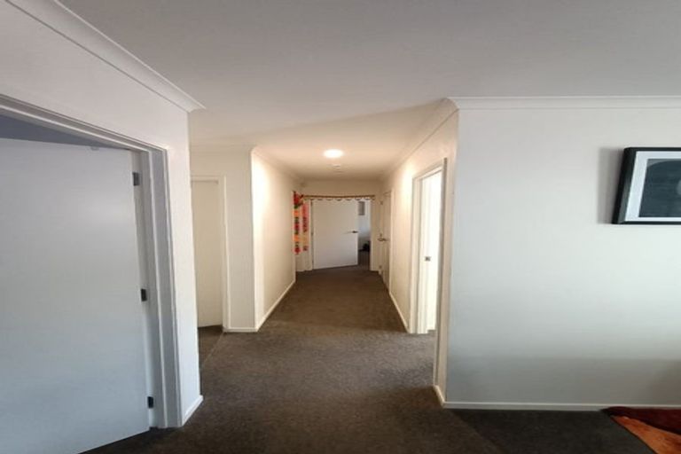 Photo of property in 30 Ranchod Terrace, Pukekohe, 2120