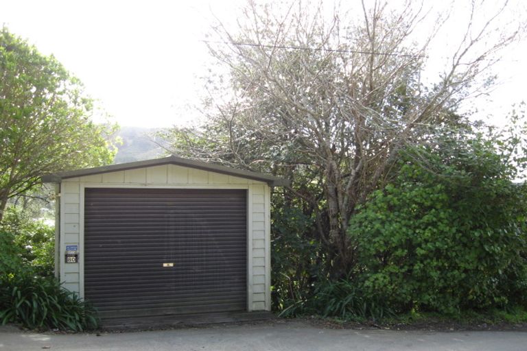 Photo of property in 80 Chamberlain Road, Karori, Wellington, 6012