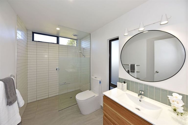 Photo of property in 210 Riverlaw Terrace, Saint Martins, Christchurch, 8022