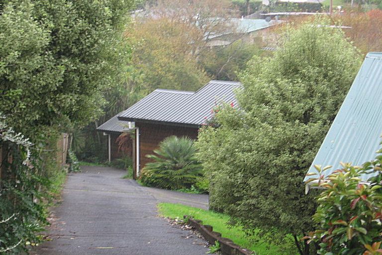 Photo of property in 2/39 Penzance Road, Mairangi Bay, Auckland, 0630