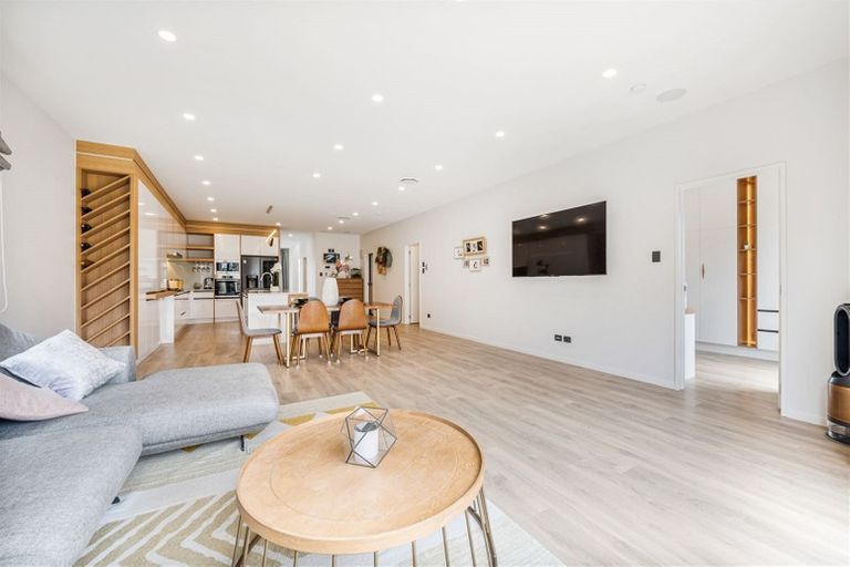 Photo of property in 46 Tinaku Road, Flat Bush, Auckland, 2019