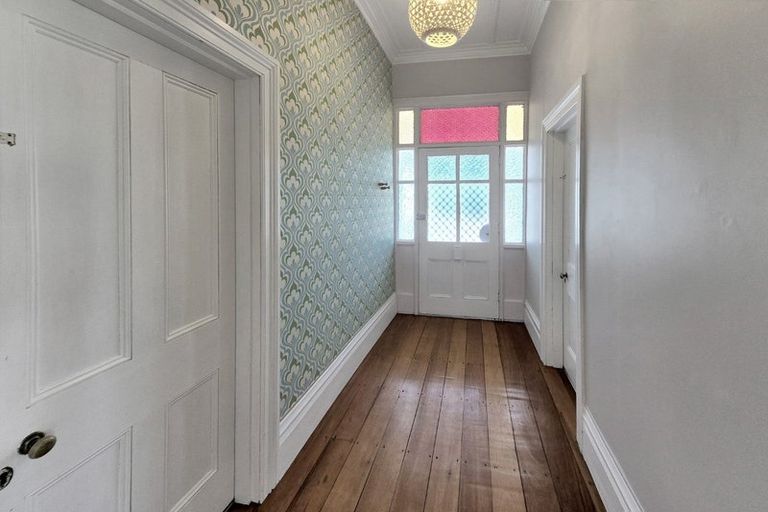 Photo of property in 24 Mcgrath Street, Napier South, Napier, 4110