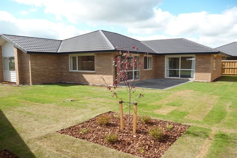 Photo of property in 10 Fernham Way, Rolleston, 7615