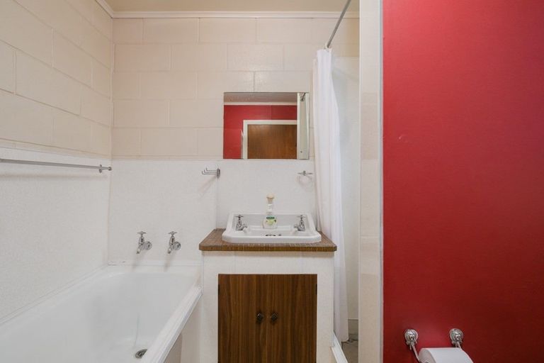 Photo of property in 5 Tukura Road, Inner Kaiti, Gisborne, 4010