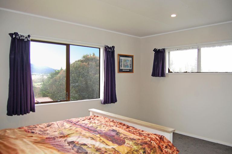 Photo of property in 9 Settlement Road, Kaiwaka, 0573