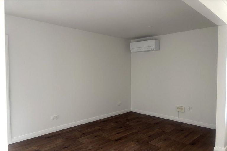 Photo of property in 2/30 Creyke Road, Ilam, Christchurch, 8041