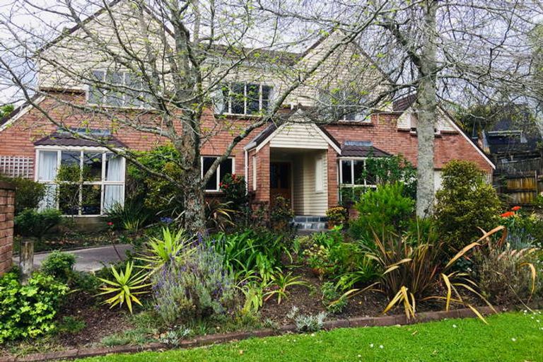 Photo of property in 7 Charles Prevost Drive, The Gardens, Auckland, 2105