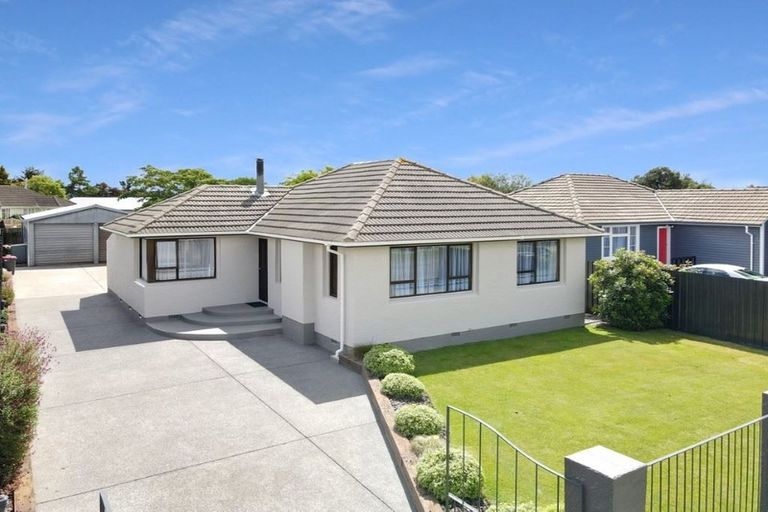 Photo of property in 30 Taurima Street, Hei Hei, Christchurch, 8042