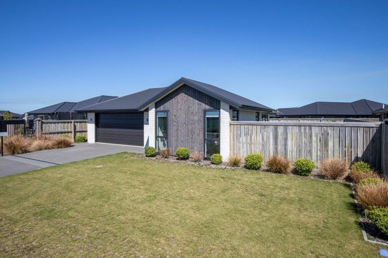 Photo of property in 6 Blackbird Way, Rolleston, 7614