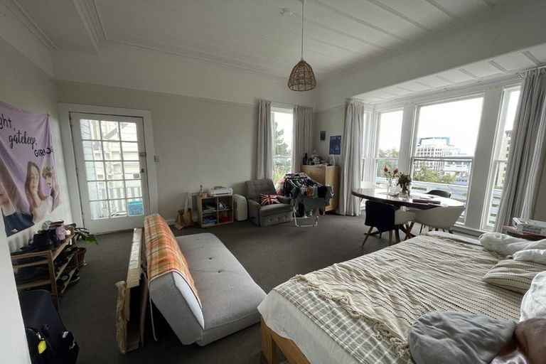 Photo of property in 16a Clifton Terrace, Kelburn, Wellington, 6012