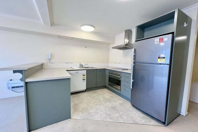 Photo of property in 83j Hill Street, Thorndon, Wellington, 6011