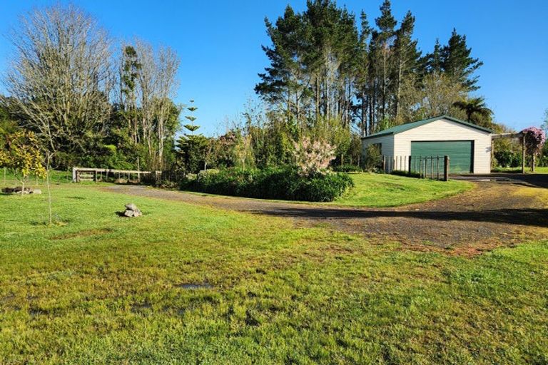 Photo of property in 287 Surrey Road, Tariki, Inglewood, 4388