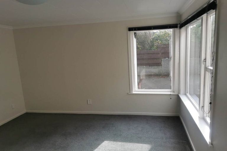 Photo of property in 22 Mulberry Street, Maungaraki, Lower Hutt, 5010