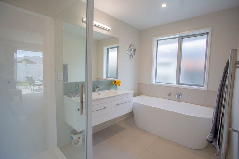 Photo of property in 25 Haughey Drive, Mairehau, Christchurch, 8052