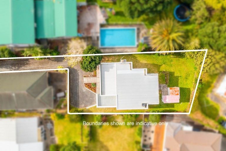 Photo of property in 14 Manly Street, Paraparaumu Beach, Paraparaumu, 5032