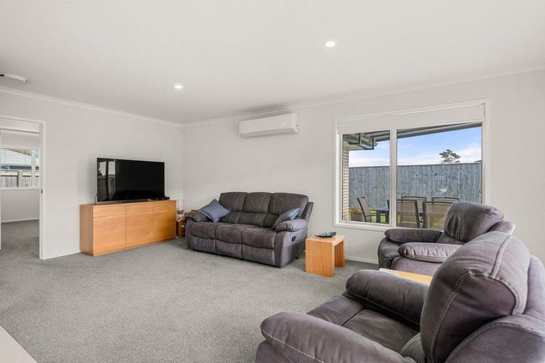 Photo of property in 12 Kotare Drive, Coastlands, Whakatane, 3120