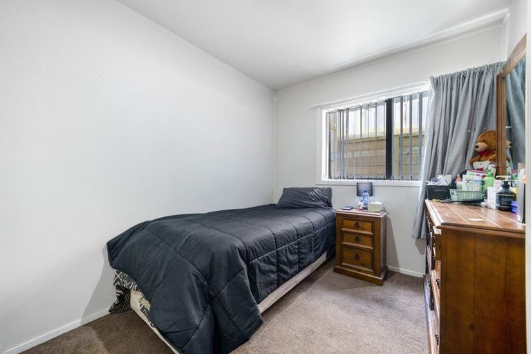 Photo of property in 36 Eugenia Rise, Totara Heights, Auckland, 2105