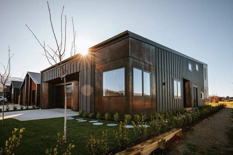 Photo of property in 19 Magnum Drive, Cromwell, 9310