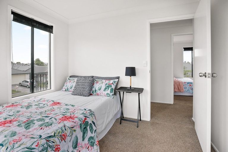 Photo of property in 3 Roderick Place, Rototuna, Hamilton, 3210