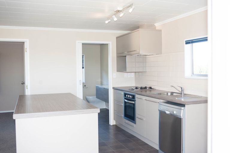 Photo of property in 138 Waimanu Road, Pukeatua, 3880