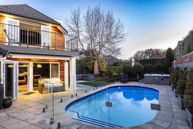 Photo of property in 38a Mcdougall Avenue, St Albans, Christchurch, 8014