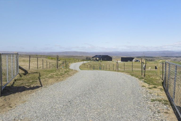 Photo of property in 43 Skeena Way, Waikerikeri, Alexandra, 9391