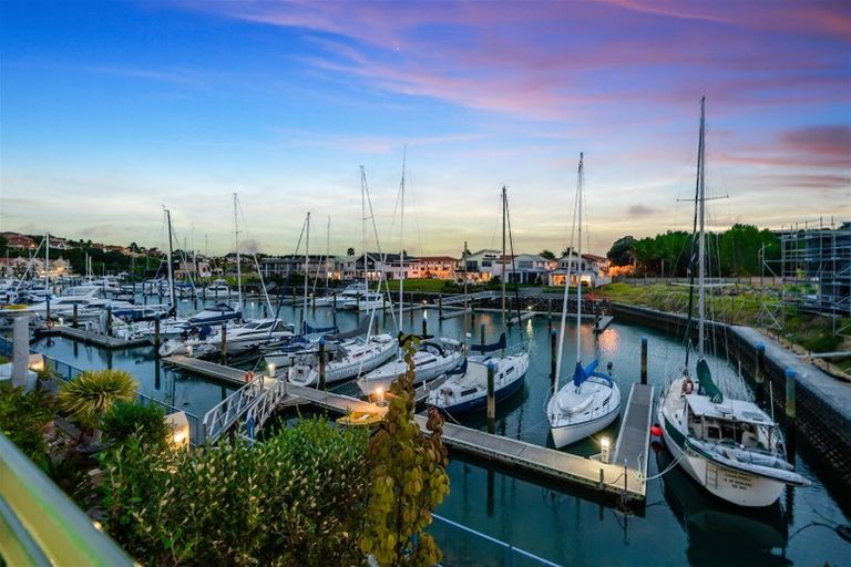 Photo of property in 84 Nautilus Drive, Gulf Harbour, Whangaparaoa, 0930