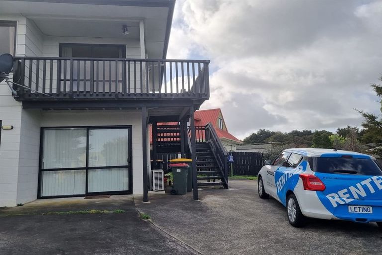 Photo of property in 78 Calluna Crescent, Totara Heights, Auckland, 2105