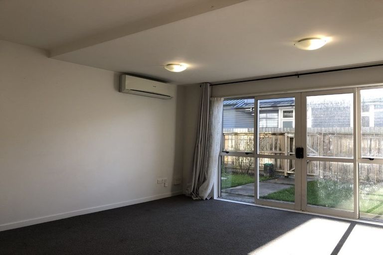 Photo of property in 1/30 Mathesons Road, Phillipstown, Christchurch, 8011