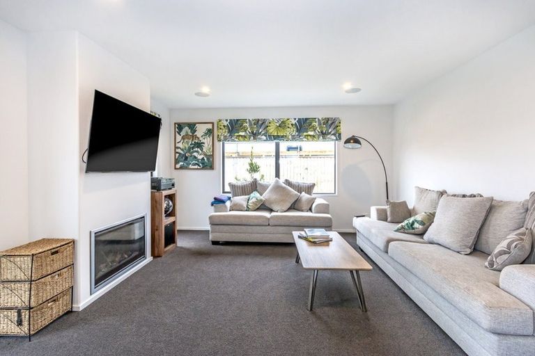 Photo of property in 6 Pegson Lane, Halswell, Christchurch, 8025