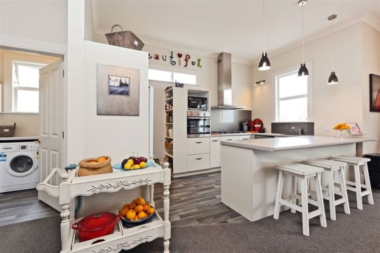 Photo of property in 4 Mcdonald Street, Napier South, Napier, 4110