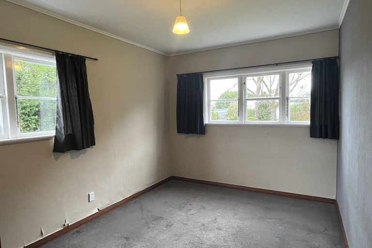 Photo of property in 72 Savage Crescent, West End, Palmerston North, 4412