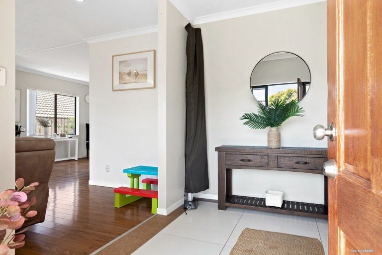 Photo of property in 29 Ranchod Terrace, Pukekohe, 2120