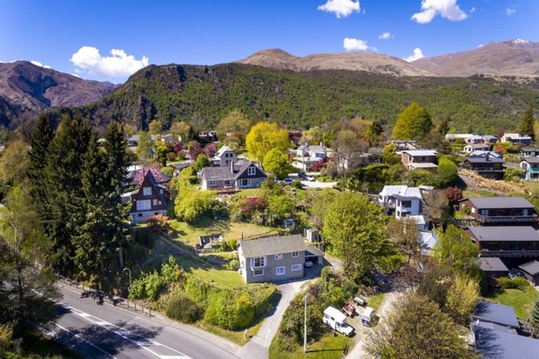 Photo of property in 37 Berkshire Street, Arrowtown, 9302