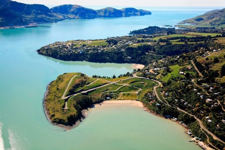 Photo of property in 2 Kaioruru Lane, Charteris Bay, Governors Bay, 8971