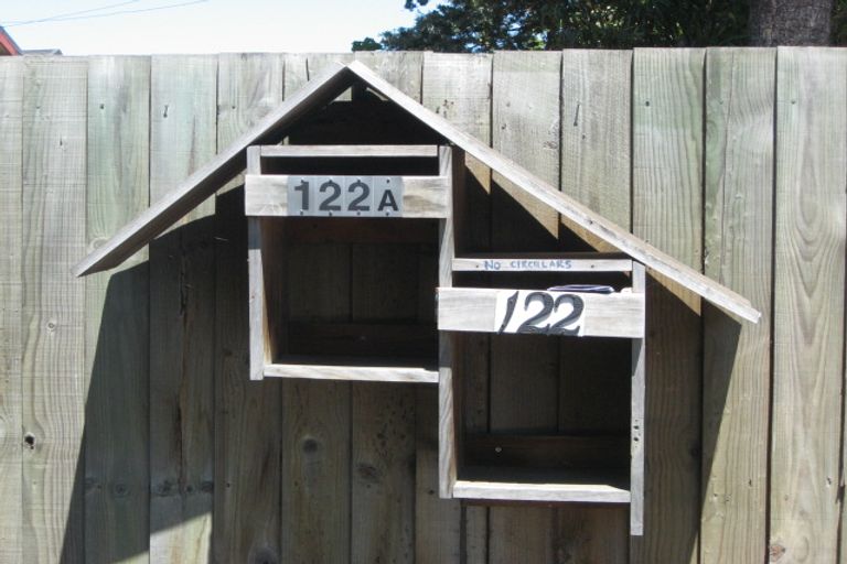 Photo of property in 122a Somerfield Street, Somerfield, Christchurch, 8024