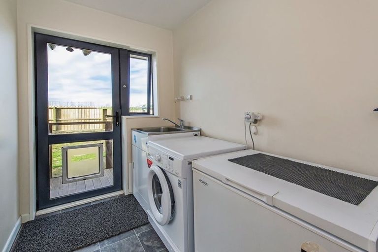 Photo of property in 13 Brooker Place, Kirwee, Darfield, 7571