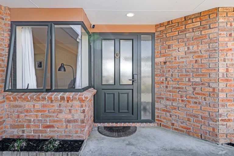 Photo of property in 16a George Crescent, Buckland, Pukekohe, 2677