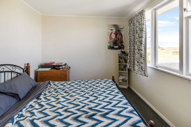 Photo of property in 26-28 Matipo Street, Castlecliff, Whanganui, 4501