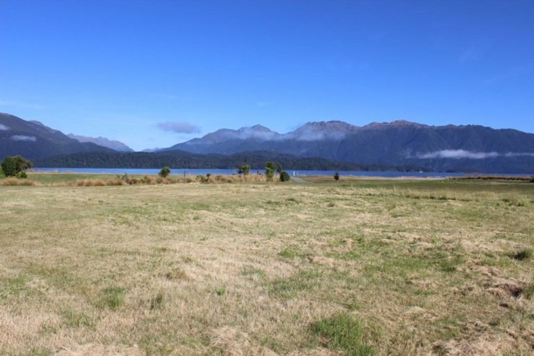 Photo of property in 71 Takitimu Avenue, Te Anau, 9600