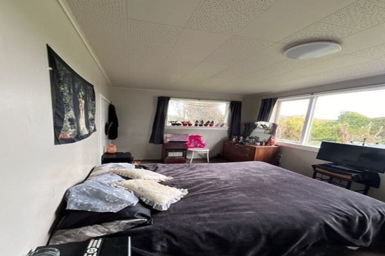 Photo of property in 10 George Street, Waitara, 4320